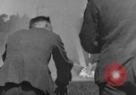 Immagine di A-4 missile perdite di colpi Peenemunde Germania, 1943, secondo 34 filmato di repertorio 65675077960
