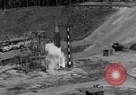 Standbild A-4 Rakete Fehlzündungen Peenemunde Deutschland, 1943, aus Sekunde 3 historischem Filmmaterial Videoclip 65675077961