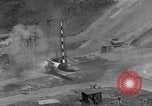 Standbild A-4 Rakete Fehlzündungen Peenemunde Deutschland, 1943, aus Sekunde 13 historischem Filmmaterial Videoclip 65675077961