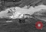 Standbild A-4 Rakete Fehlzündungen Peenemunde Deutschland, 1943, aus Sekunde 29 historischem Filmmaterial Videoclip 65675077961