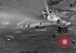 Standbild A-4 Rakete Fehlzündungen Peenemunde Deutschland, 1943, aus Sekunde 50 historischem Filmmaterial Videoclip 65675077961