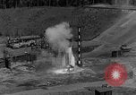 Standbild A-4 Rakete Fehlzündungen Peenemunde Deutschland, 1943, aus Sekunde 5 historischem Filmmaterial Videoclip 65675077962