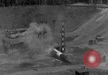 Standbild A-4 Rakete Fehlzündungen Peenemunde Deutschland, 1943, aus Sekunde 30 historischem Filmmaterial Videoclip 65675077962