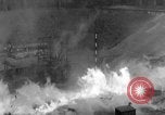 Standbild A-4 Rakete Fehlzündungen Peenemunde Deutschland, 1943, aus Sekunde 34 historischem Filmmaterial Videoclip 65675077962