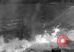 Standbild A-4 Rakete Fehlzündungen Peenemunde Deutschland, 1943, aus Sekunde 35 historischem Filmmaterial Videoclip 65675077962