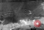 Standbild A-4 Rakete Fehlzündungen Peenemunde Deutschland, 1943, aus Sekunde 37 historischem Filmmaterial Videoclip 65675077962