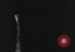 Standbild A-4 Rakete Fehlzündungen Peenemunde Deutschland, 1943, aus Sekunde 61 historischem Filmmaterial Videoclip 65675077963