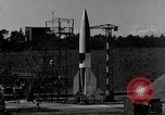 Standbild A-4 Rakete Zündaussetzer Peenemunde Deutschland, 1943, aus Sekunde 3 historischem Filmmaterial Videoclip 65675077965