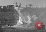 Standbild A-4 Rakete Zündaussetzer Peenemunde Deutschland, 1943, aus Sekunde 21 historischem Filmmaterial Videoclip 65675077965