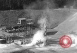 Immagine di A-4 missile perdite colpi Peenemunde Germania, 1943, secondo 62 filmato di repertorio 65675077966