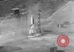 Standbild A-4 Rakete Explosion Peenemunde Deutschland, 1943, aus Sekunde 9 historischem Filmmaterial Videoclip 65675077968