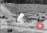 Standbild A-4 Rakete Zündaussetzer Peenemunde Deutschland, 1942, aus Sekunde 5 historischem Filmmaterial Videoclip 65675077969