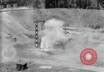 Standbild A-4 Rakete Zündaussetzer Peenemunde Deutschland, 1942, aus Sekunde 33 historischem Filmmaterial Videoclip 65675077969