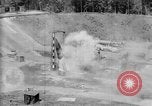 Standbild A-4 Rakete Zündaussetzer Peenemunde Deutschland, 1942, aus Sekunde 37 historischem Filmmaterial Videoclip 65675077969