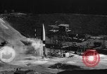 Standbild DEUTSCH A-4 Rakete Peenemunde Deutschland, 1942, aus Sekunde 18 historischem Filmmaterial Videoclip 65675077973