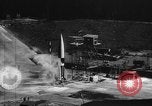Standbild DEUTSCH A-4 Rakete Peenemunde Deutschland, 1942, aus Sekunde 21 historischem Filmmaterial Videoclip 65675077973