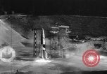 Standbild DEUTSCH A-4 Rakete Peenemunde Deutschland, 1942, aus Sekunde 37 historischem Filmmaterial Videoclip 65675077973