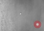 Standbild DEUTSCH A-4 Rakete perfekt starten Peenemunde Deutschland, 1942, aus Sekunde 24 historischem Filmmaterial Videoclip 65675077974