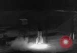 Standbild Deutsche V-2 Rakete Peenemunde Deutschland, 1942, aus Sekunde 6 historischem Filmmaterial Videoclip 65675077977