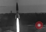 Standbild deutschen Lenkflugkörper test Peenemunde Deutschland, 1942, aus Sekunde 11 historischem Filmmaterial Videoclip 65675077983