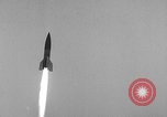 Standbild deutschen Lenkflugkörper test Peenemunde Deutschland, 1942, aus Sekunde 15 historischem Filmmaterial Videoclip 65675077983