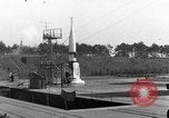 Standbild DEUTSCH A-4 Rakete Peenemunde Deutschland, 1942, aus Sekunde 1 historischem Filmmaterial Videoclip 65675077985