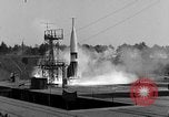 Standbild DEUTSCH A-4 Rakete Peenemunde Deutschland, 1942, aus Sekunde 5 historischem Filmmaterial Videoclip 65675077985