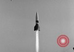 Standbild DEUTSCH A-4 Rakete Peenemunde Deutschland, 1942, aus Sekunde 8 historischem Filmmaterial Videoclip 65675077985