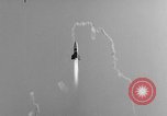 Standbild DEUTSCH A-4 Rakete Peenemunde Deutschland, 1942, aus Sekunde 10 historischem Filmmaterial Videoclip 65675077985