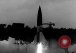 Standbild DEUTSCH A-4 Rakete Peenemunde Deutschland, 1942, aus Sekunde 5 historischem Filmmaterial Videoclip 65675077986