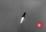 Standbild DEUTSCH A-4 Rakete Peenemunde Deutschland, 1942, aus Sekunde 13 historischem Filmmaterial Videoclip 65675077986