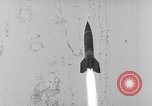 Standbild DEUTSCH A-4 Rakete Peenemunde Deutschland, 1942, aus Sekunde 16 historischem Filmmaterial Videoclip 65675077988
