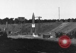 Standbild DEUTSCH A-4 Rakete Peenemunde Deutschland, 1942, aus Sekunde 5 historischem Filmmaterial Videoclip 65675077991