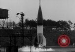 Standbild DEUTSCH A-4 Rakete Peenemunde Deutschland, 1942, aus Sekunde 5 historischem Filmmaterial Videoclip 65675077994