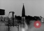 Standbild DEUTSCH A-4 Rakete Peenemunde Deutschland, 1942, aus Sekunde 7 historischem Filmmaterial Videoclip 65675077994