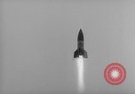 Standbild DEUTSCH A-4 Rakete Peenemunde Deutschland, 1942, aus Sekunde 11 historischem Filmmaterial Videoclip 65675077994