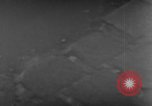 Standbild horizontalen Flug Weg der deutschen A-4 Rakete Peenemunde Deutschland, 1942, aus Sekunde 7 historischem Filmmaterial Videoclip 65675077995