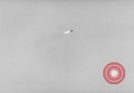 Standbild horizontalen Flug Weg der deutschen A-4 Rakete Peenemunde Deutschland, 1942, aus Sekunde 24 historischem Filmmaterial Videoclip 65675077995