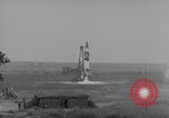 Standbild DEUTSCH A-4 Rakete Peenemunde Deutschland, 1942, aus Sekunde 5 historischem Filmmaterial Videoclip 65675077996