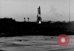 Standbild DEUTSCH A-4 Rakete Peenemunde Deutschland, 1942, aus Sekunde 4 historischem Filmmaterial Videoclip 65675077997