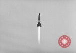 Standbild DEUTSCH A-4 Rakete Peenemunde Deutschland, 1942, aus Sekunde 11 historischem Filmmaterial Videoclip 65675077997