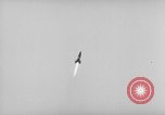 Standbild DEUTSCH A-4 Rakete Peenemunde Deutschland, 1942, aus Sekunde 15 historischem Filmmaterial Videoclip 65675077997