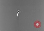 Standbild DEUTSCH A-4 Rakete Peenemunde Deutschland, 1942, aus Sekunde 13 historischem Filmmaterial Videoclip 65675077998