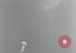 Standbild DEUTSCH A-4 Rakete Peenemunde Deutschland, 1942, aus Sekunde 47 historischem Filmmaterial Videoclip 65675077998