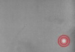 Standbild DEUTSCH A-4 Rakete am Abend starten Peenemunde Deutschland, 1942, aus Sekunde 17 historischem Filmmaterial Videoclip 65675077999