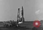 Standbild DEUTSCH A-4 Rakete Peenemunde Deutschland, 1942, aus Sekunde 5 historischem Filmmaterial Videoclip 65675078000