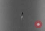 Standbild DEUTSCH A-4 Rakete Peenemunde Deutschland, 1942, aus Sekunde 21 historischem Filmmaterial Videoclip 65675078000