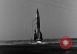Immagine di Tedesco A-4 missile Peenemunde Germania, 1942, secondo 7 filmato di repertorio 65675078002