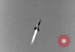Immagine di Tedesco A-4 missile Peenemunde Germania, 1942, secondo 20 filmato di repertorio 65675078002