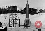 Standbild DEUTSCH A-4 Rakete Peenemunde Deutschland, 1942, aus Sekunde 6 historischem Filmmaterial Videoclip 65675078004